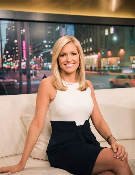 ainsley earhardt swimsuit